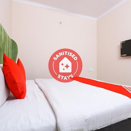 Oyo 77819 Shahdara Inn นิวเดลี ภายนอก รูปภาพ